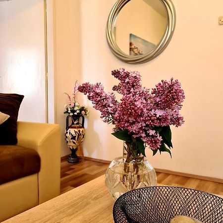 Nilaj Apartment Сплит Экстерьер фото