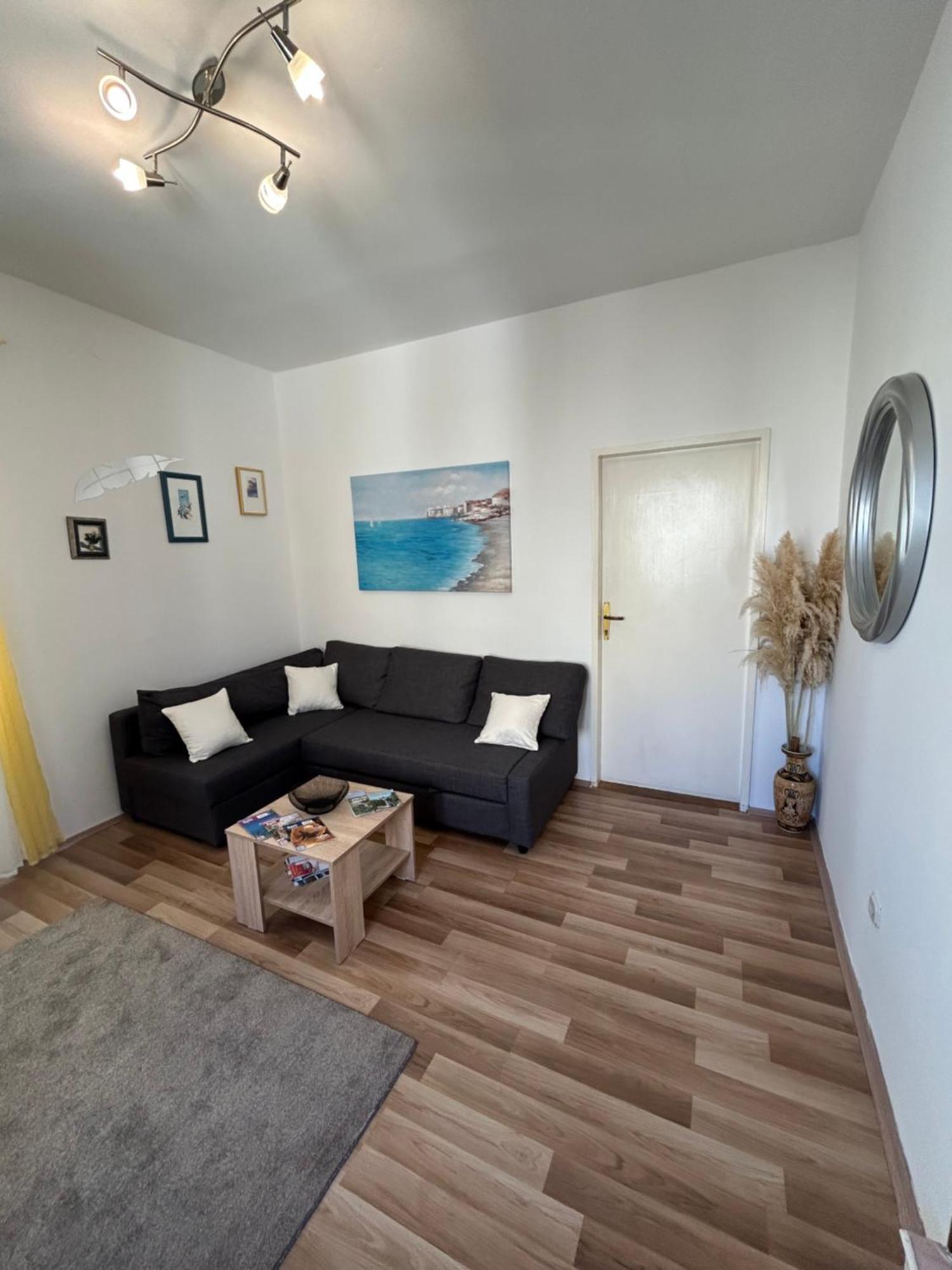 Nilaj Apartment Сплит Экстерьер фото